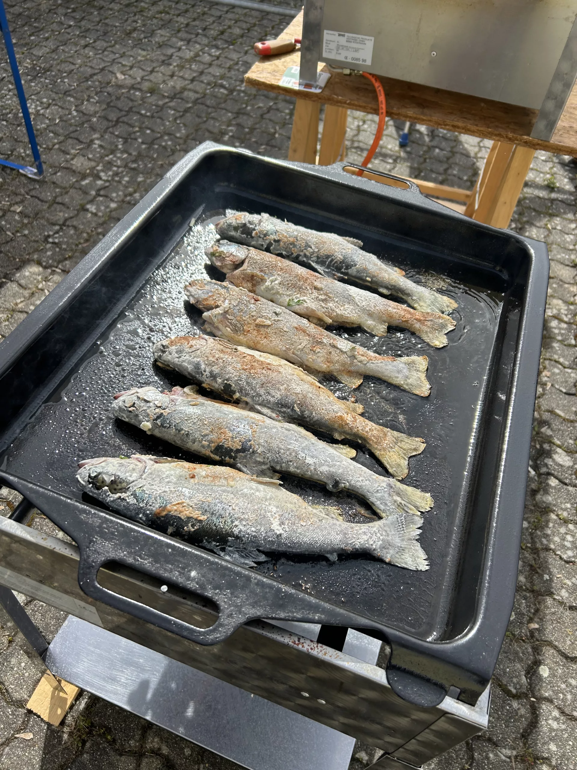 Traditionelles Fischessen am Karfreitag